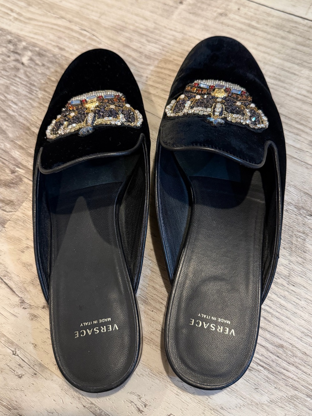 Versace Black Velvet Crown Embellished Mules 38.5 - Picture 4 of 5